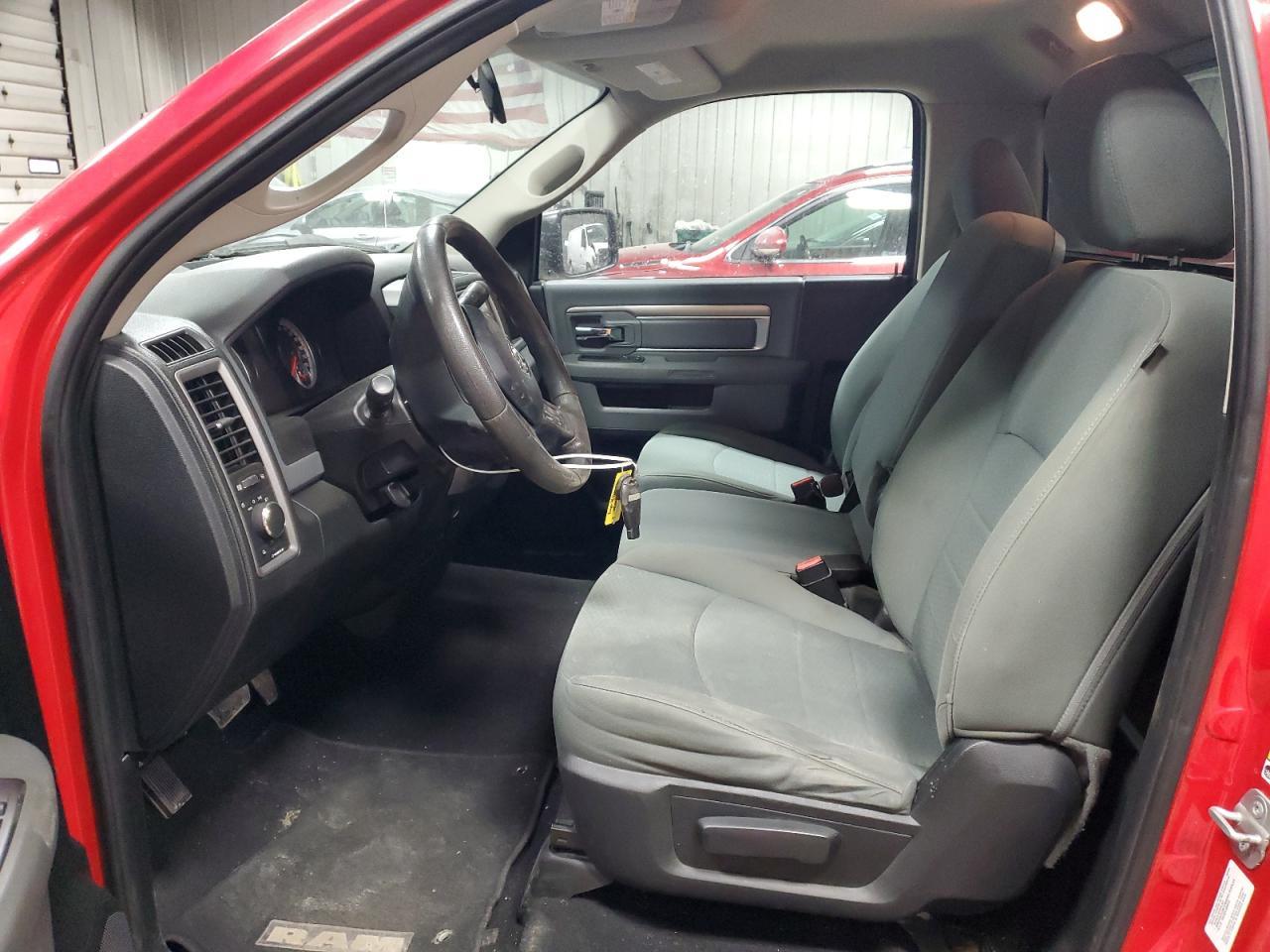 2014 RAM 1500 ST - Фото 7