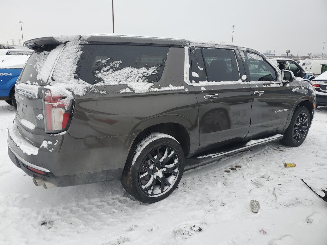2021 CHEVROLET SUBURBAN K - Фото 3