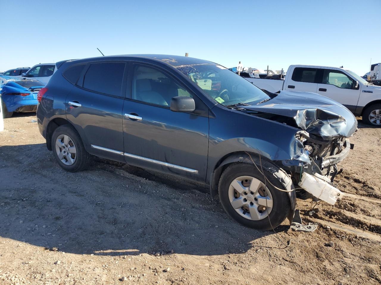 2013 NISSAN ROGUE S - Фото 4