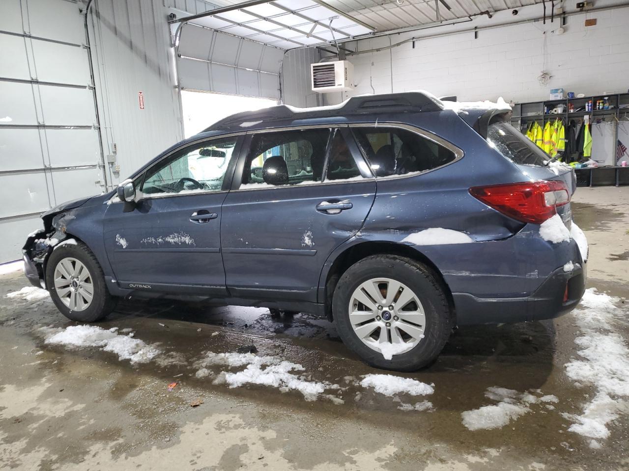 2018 SUBARU OUTBACK 2. - Image 2