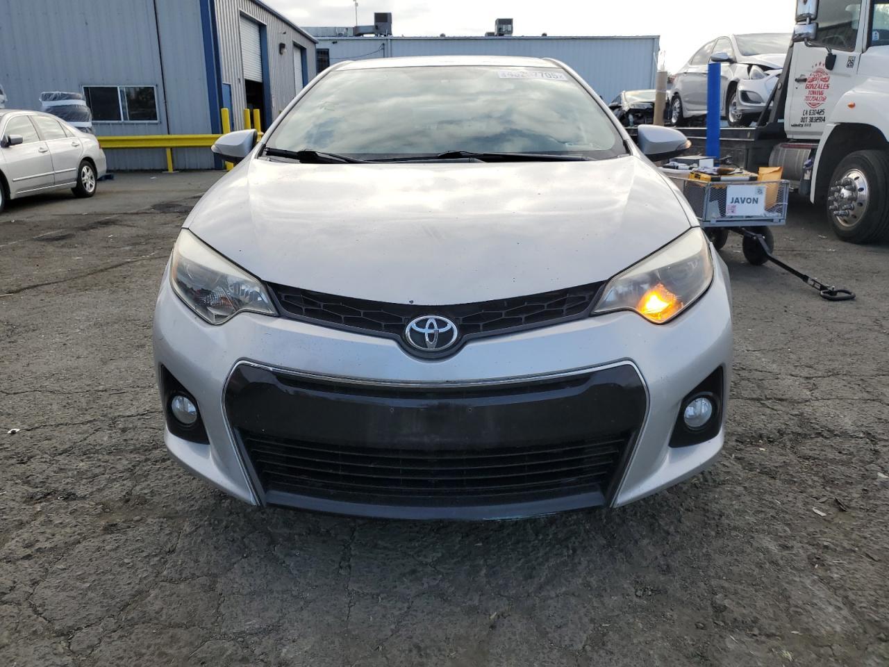 2015 TOYOTA COROLLA L - Фото 5