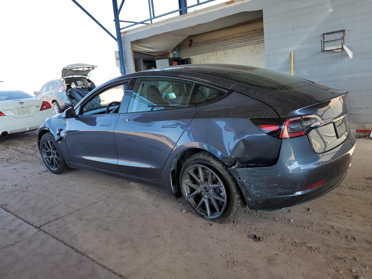 2022 TESLA MODEL 3 - Image 2