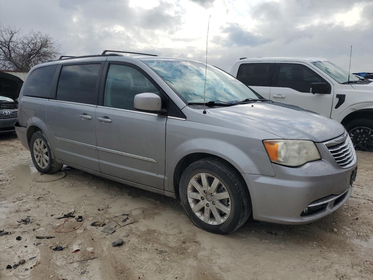 2014 CHRYSLER TOWN & COU - Фото 4