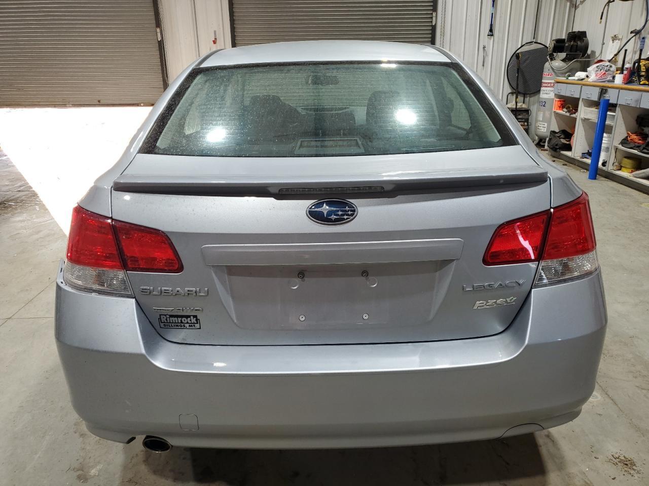 2012 SUBARU LEGACY 2.5 - Image 6