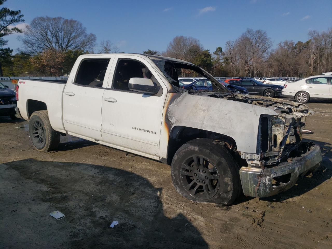 2015 CHEVROLET SILVERADO - Фото 4