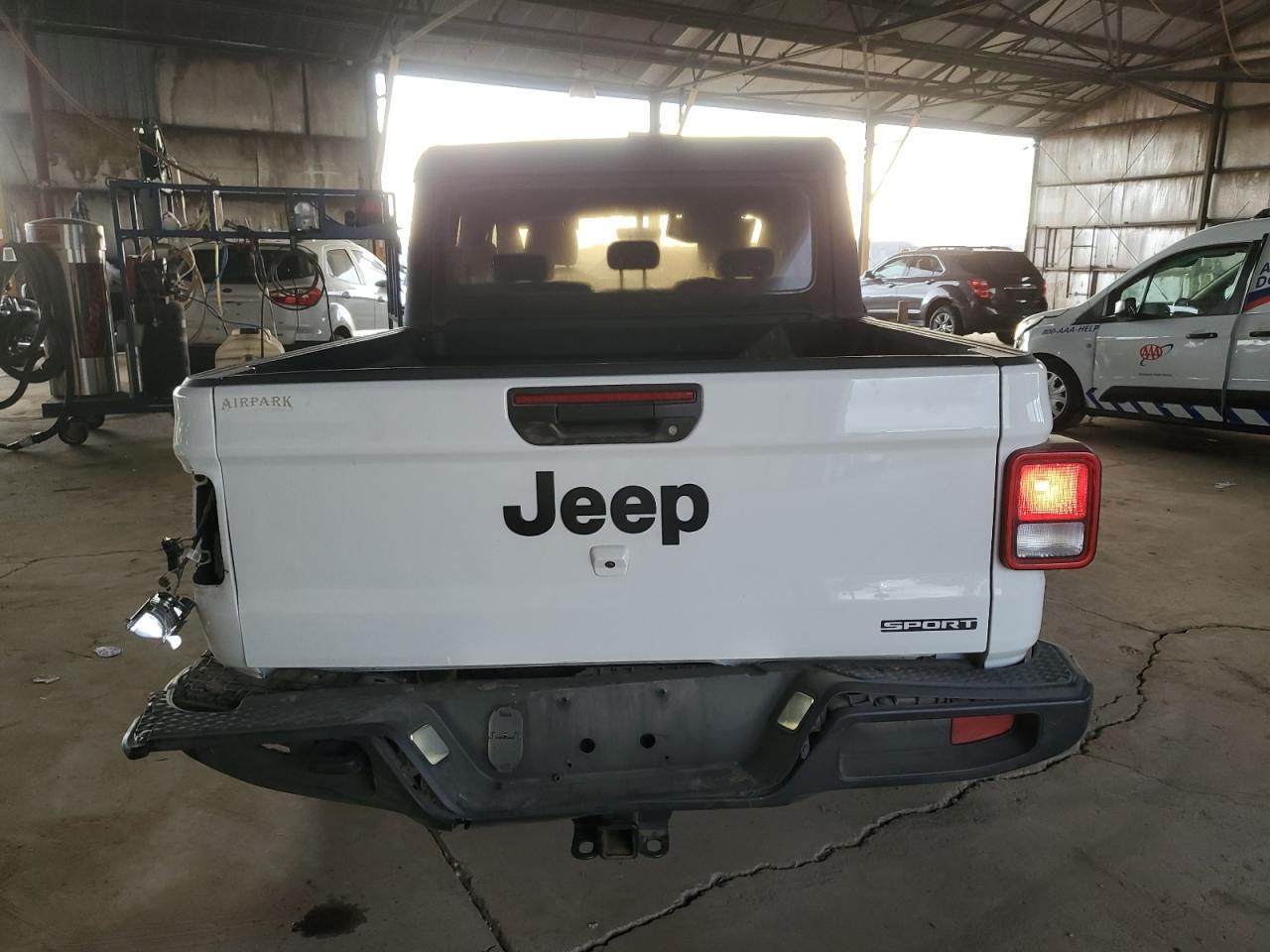 2021 JEEP GLADIATOR - Image 6