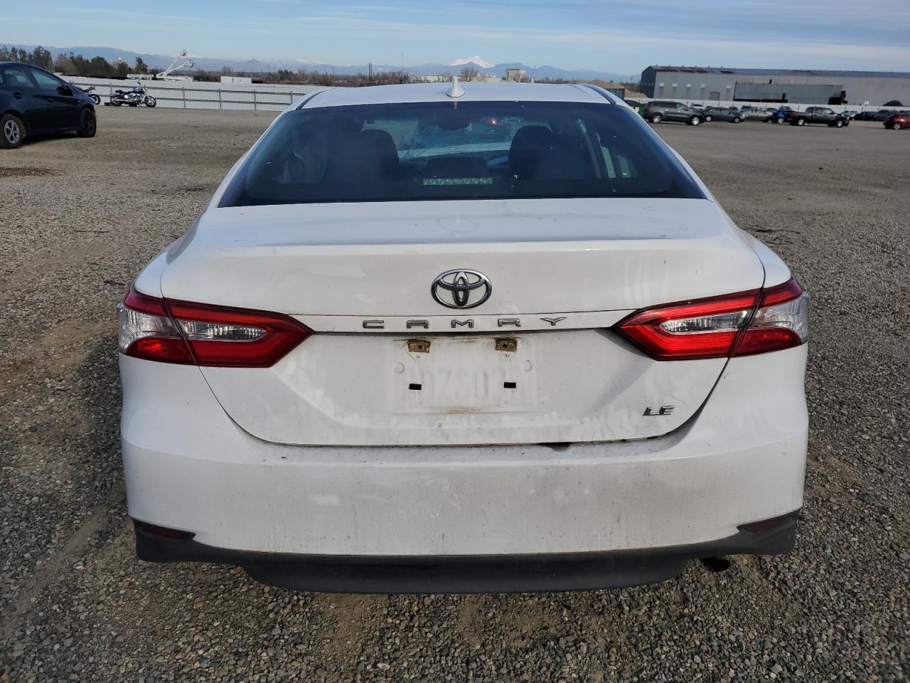 2019 TOYOTA CAMRY L - Image 6