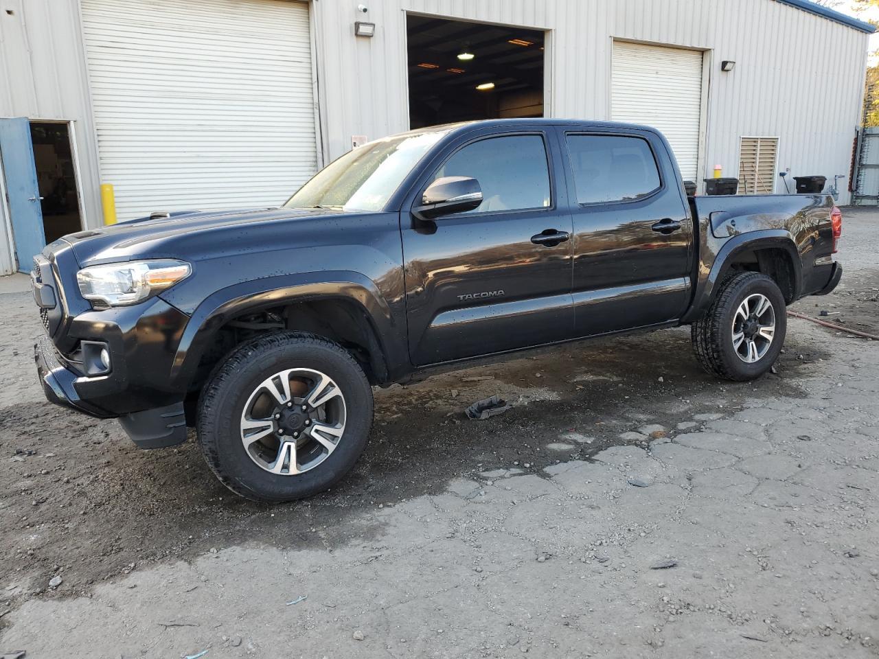2019 TOYOTA TACOMA DOU