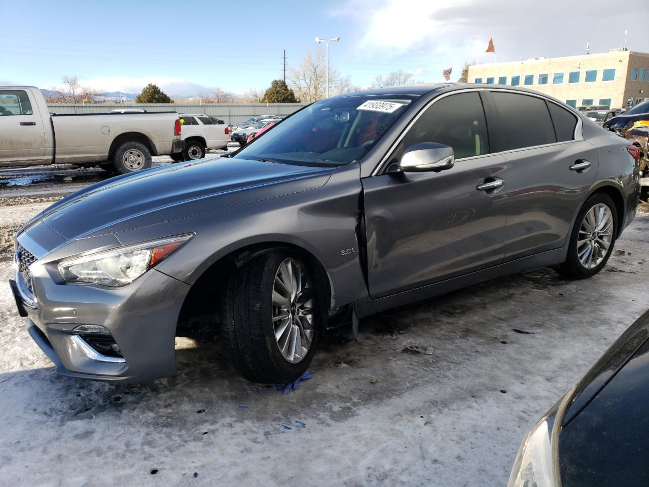 2019 INFINITI Q50 LUXE