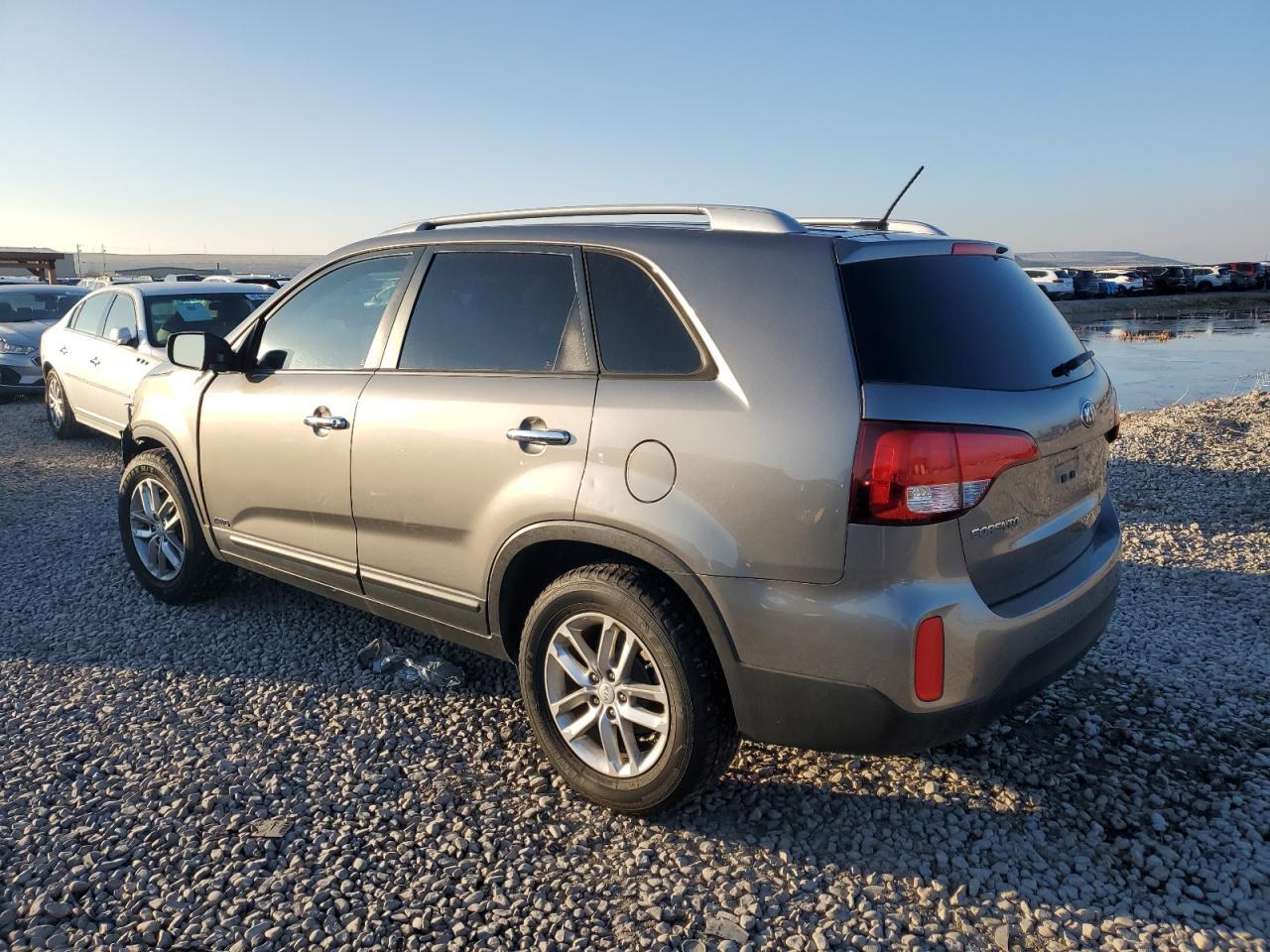 2014 KIA SORENTO LX - Image 2