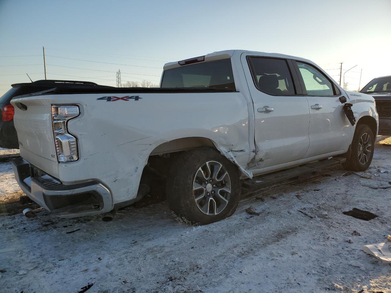 2024 CHEVROLET SILVERADO - Image 3