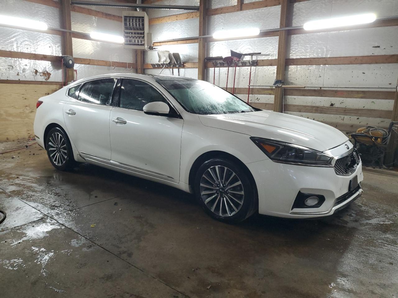 2017 KIA CADENZA PR - Image 4