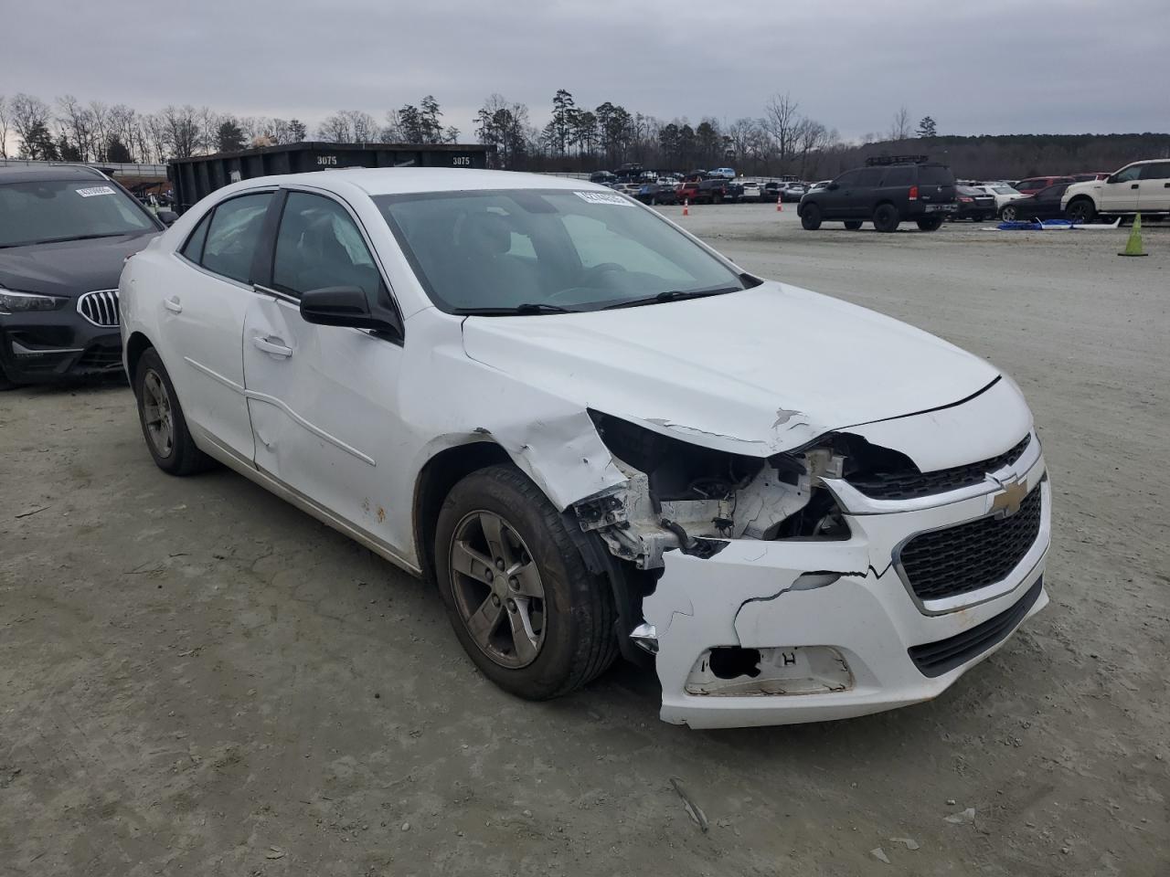 2015 CHEVROLET MALIBU LS - Image 4