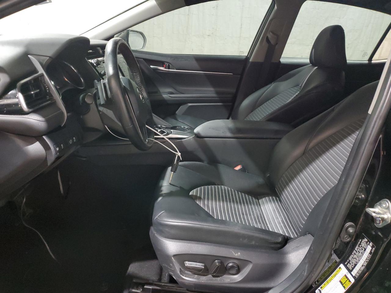 2019 TOYOTA CAMRY L - Фото 7
