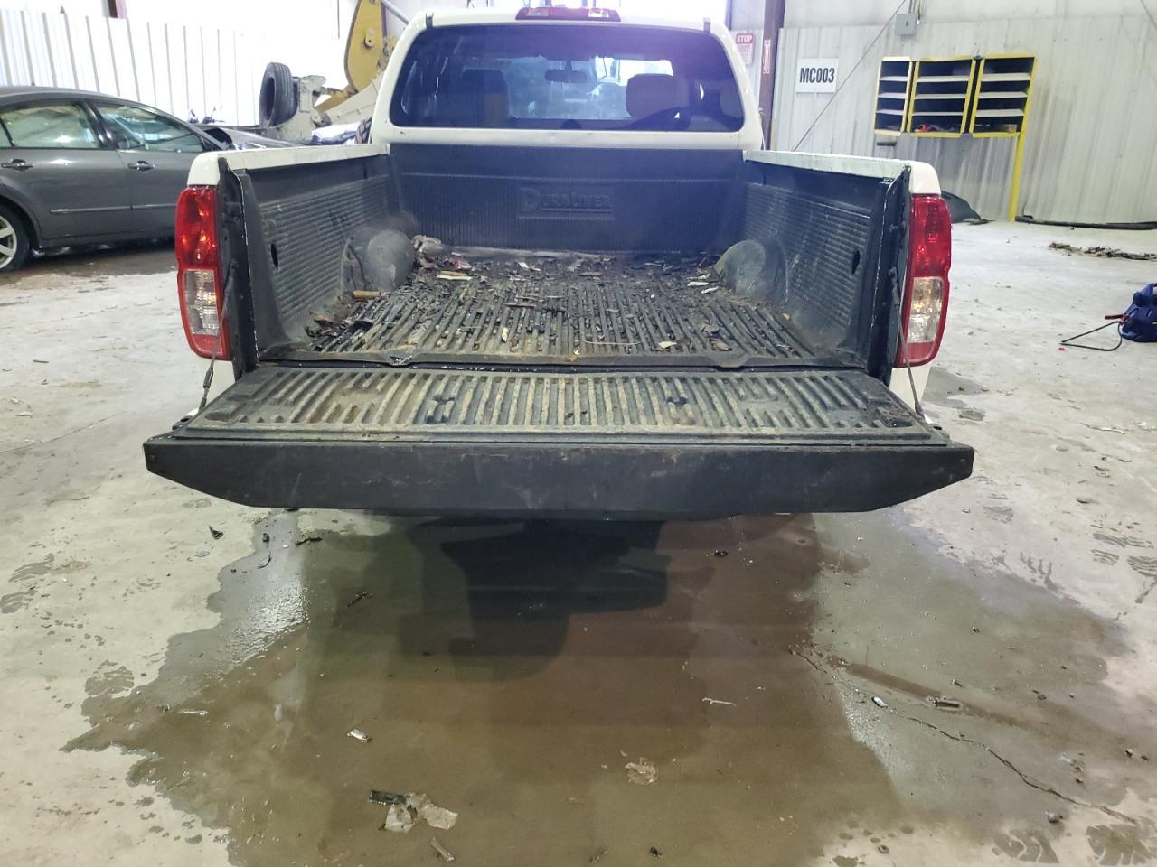 2019 NISSAN FRONTIER S - Фото 6