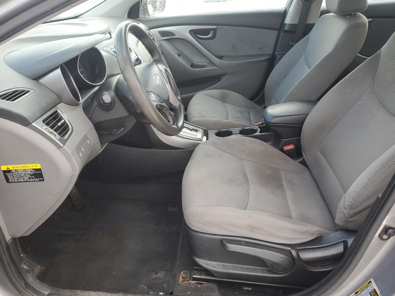 2013 HYUNDAI ELANTRA GL - Image 7