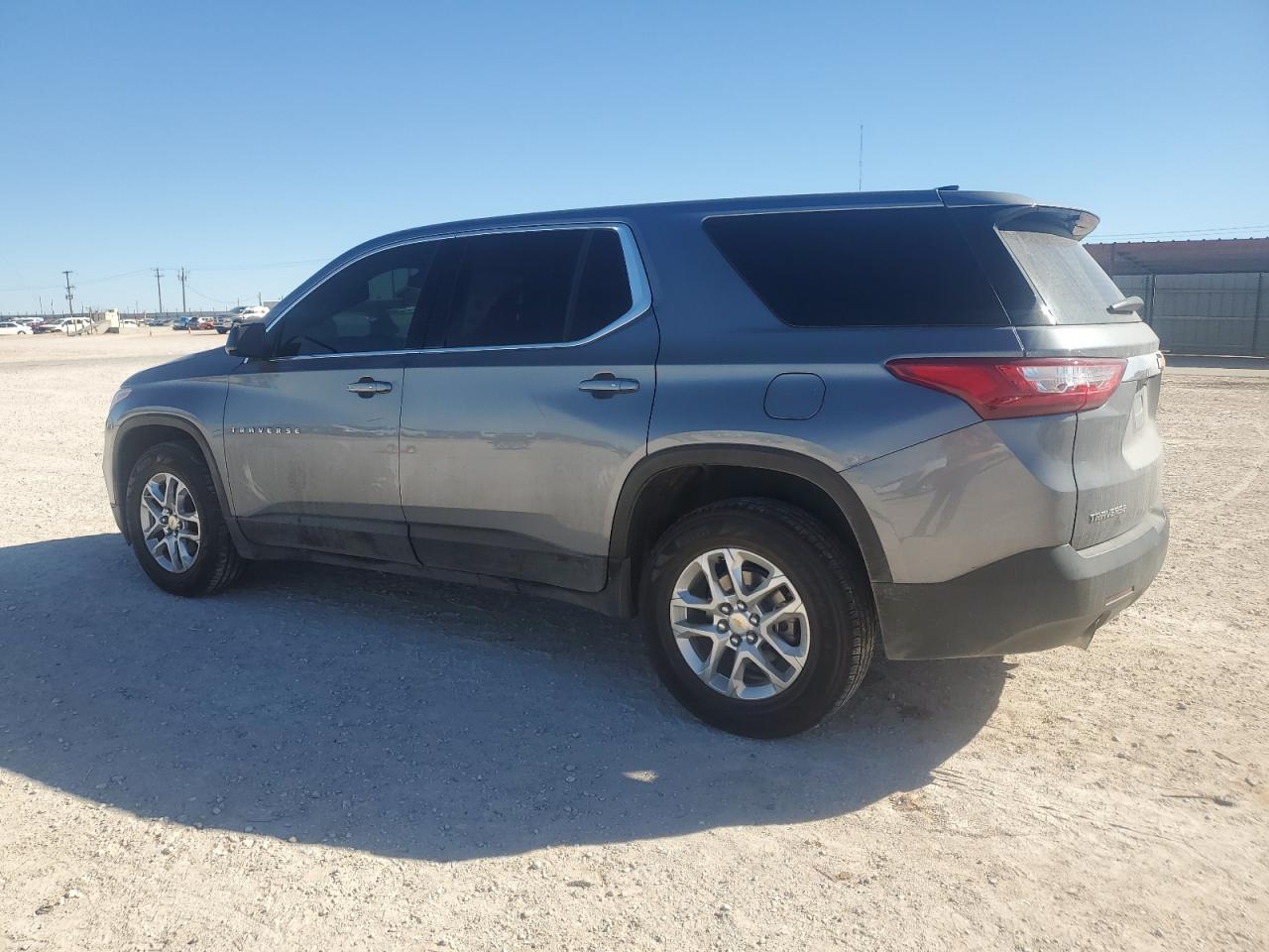 2020 CHEVROLET TRAVERSE L - Image 2