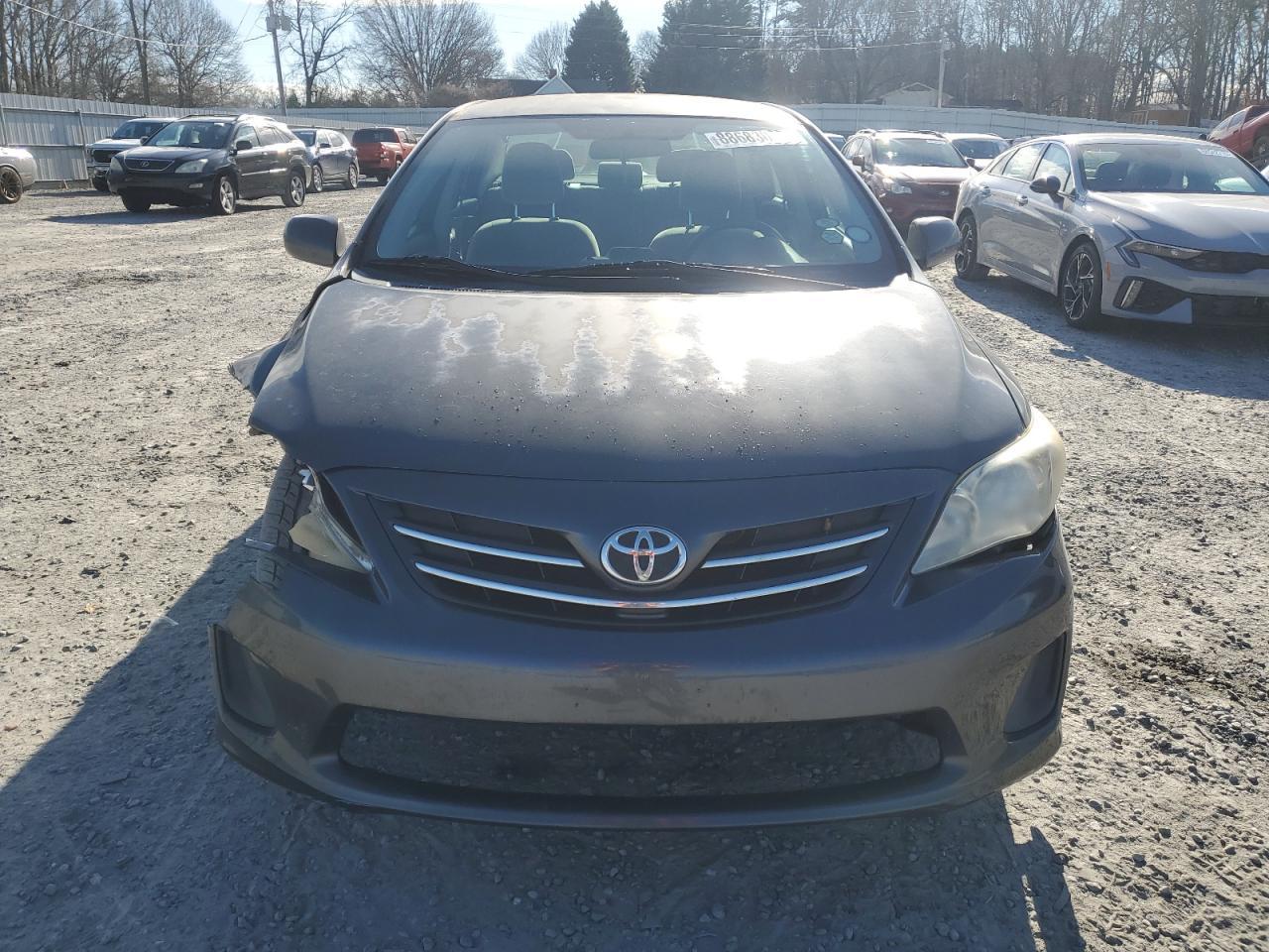 2013 TOYOTA COROLLA BA - Фото 5
