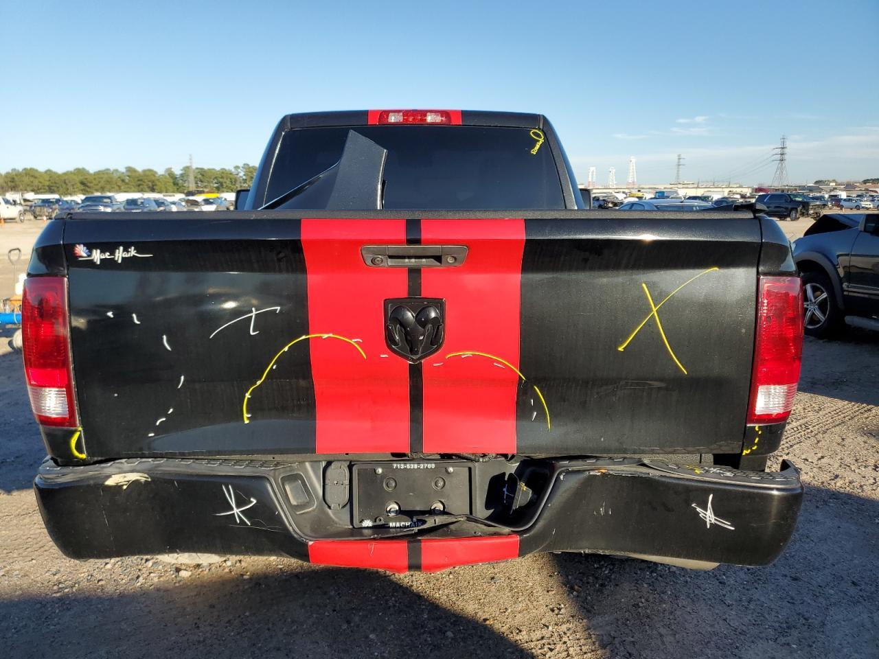 2017 RAM 1500 ST - Image 6