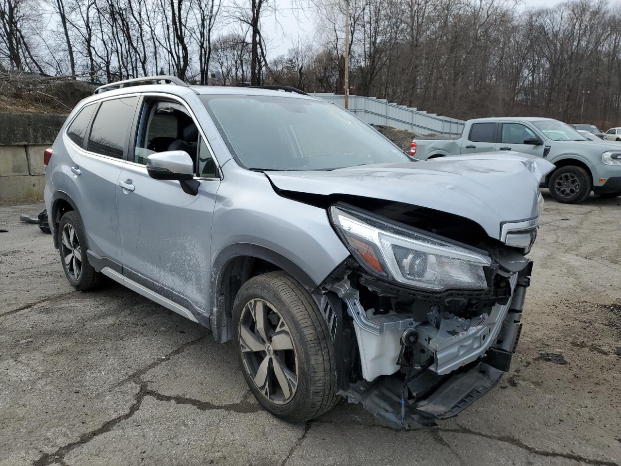 2020 SUBARU FORESTER T - Image 4