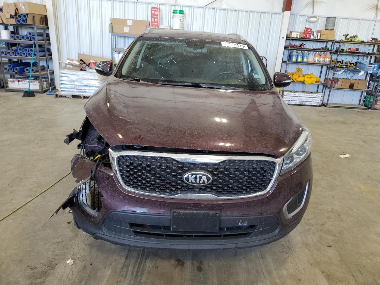 2017 KIA SORENTO LX - Image 5