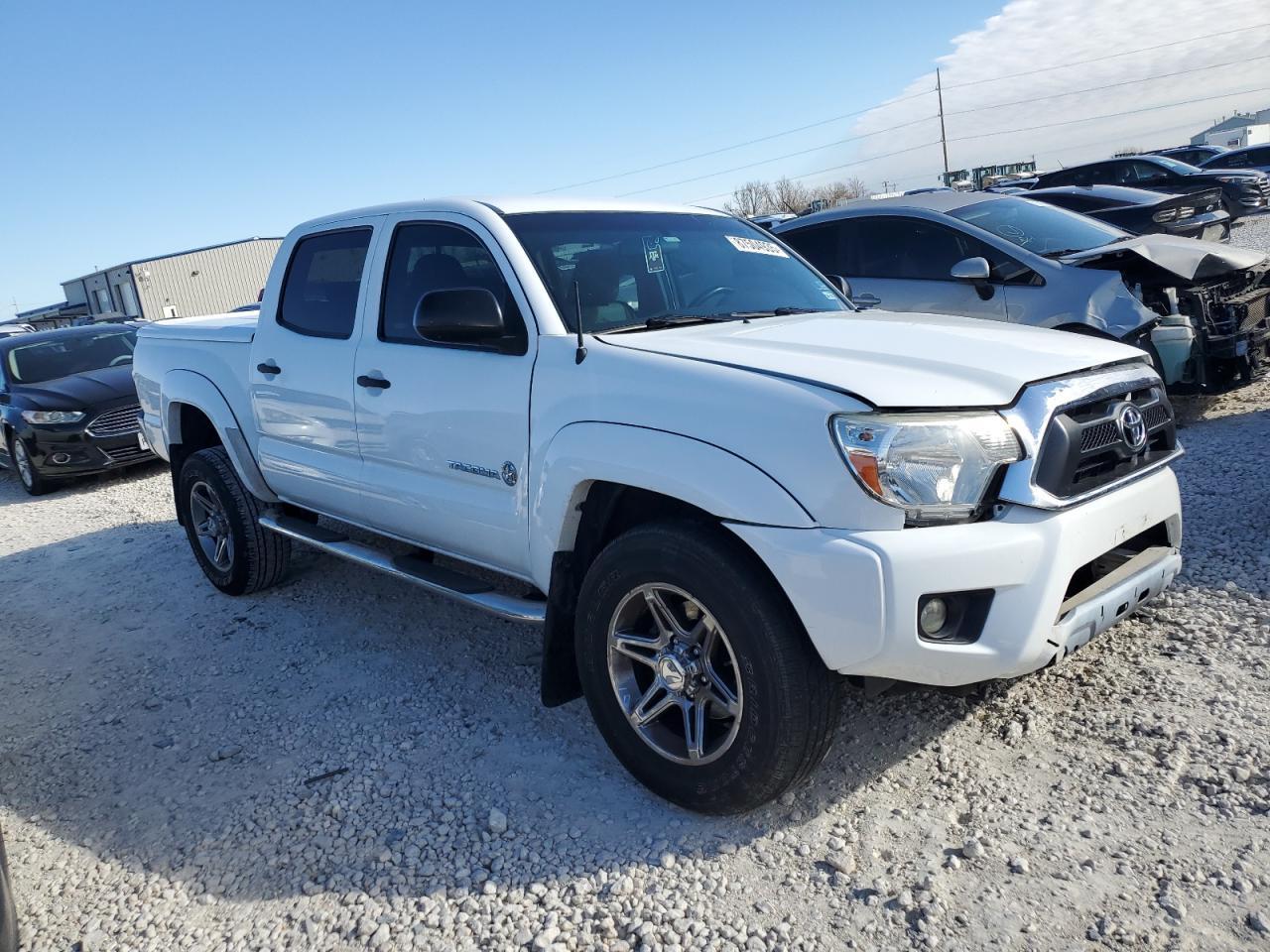 2014 TOYOTA TACOMA DOU - Фото 4