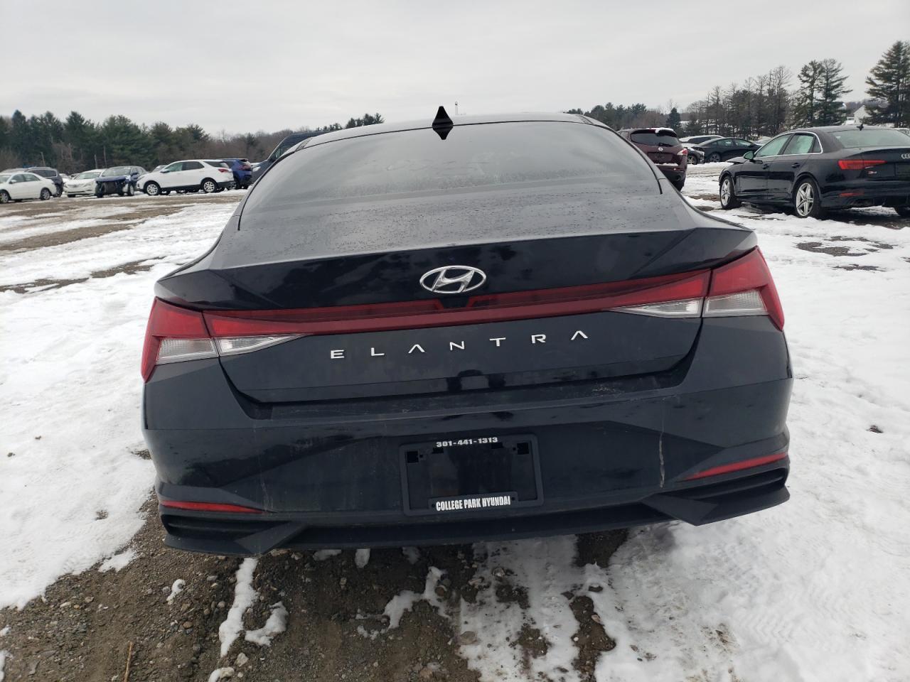 2023 HYUNDAI ELANTRA SE - Image 6