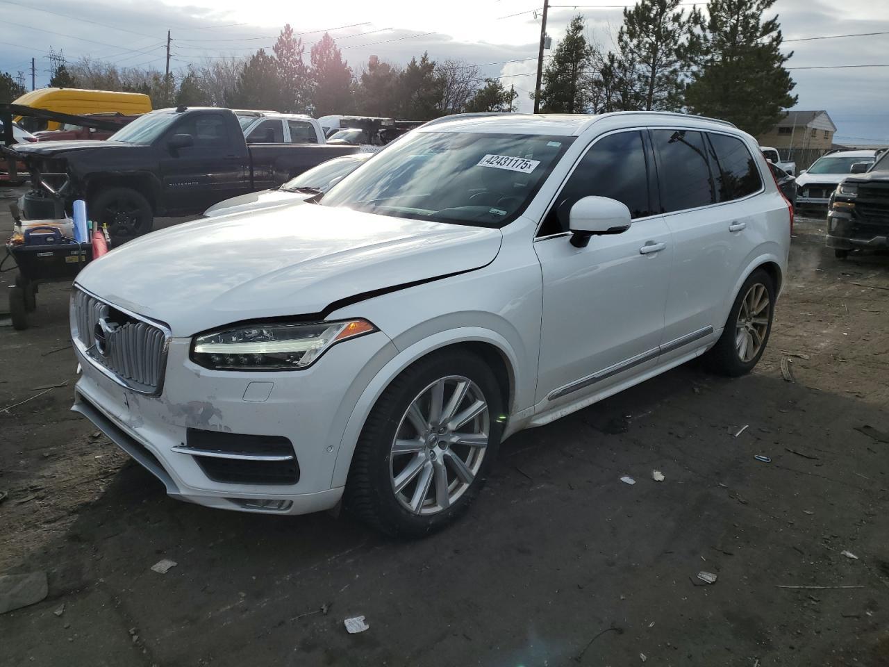 2016 VOLVO XC90 T6