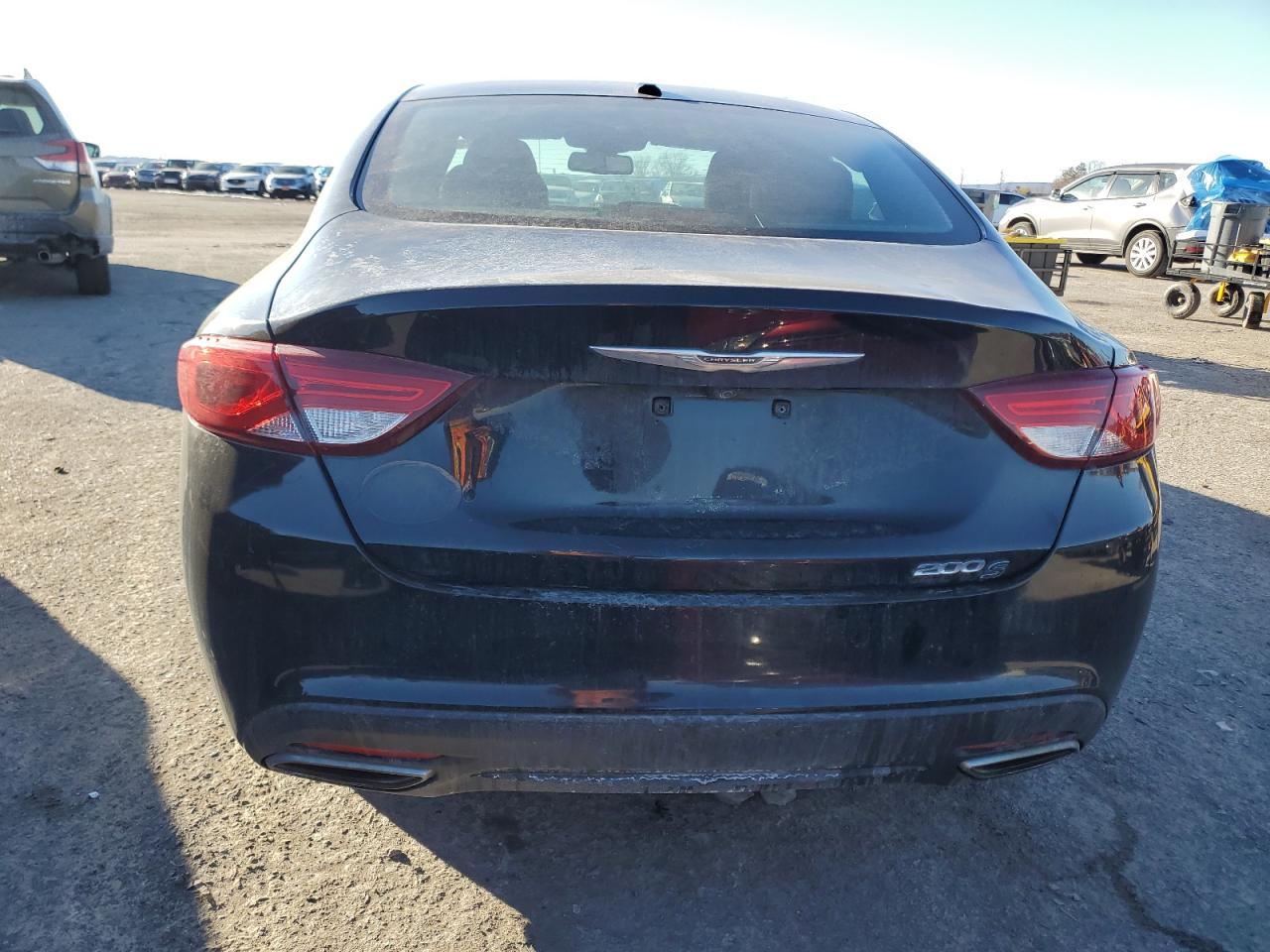 2015 CHRYSLER 200 S - Image 6