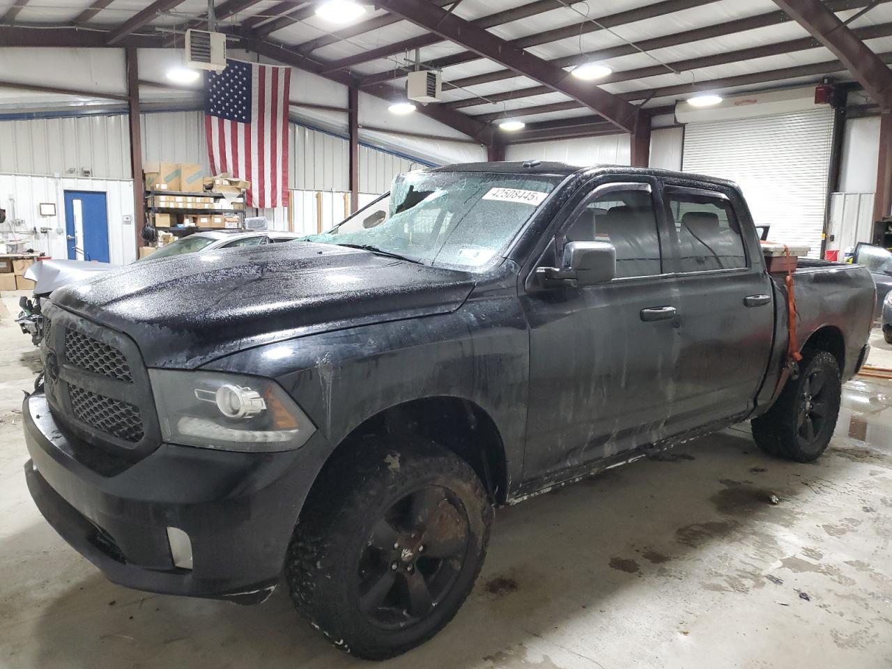 2014 RAM 1500 ST