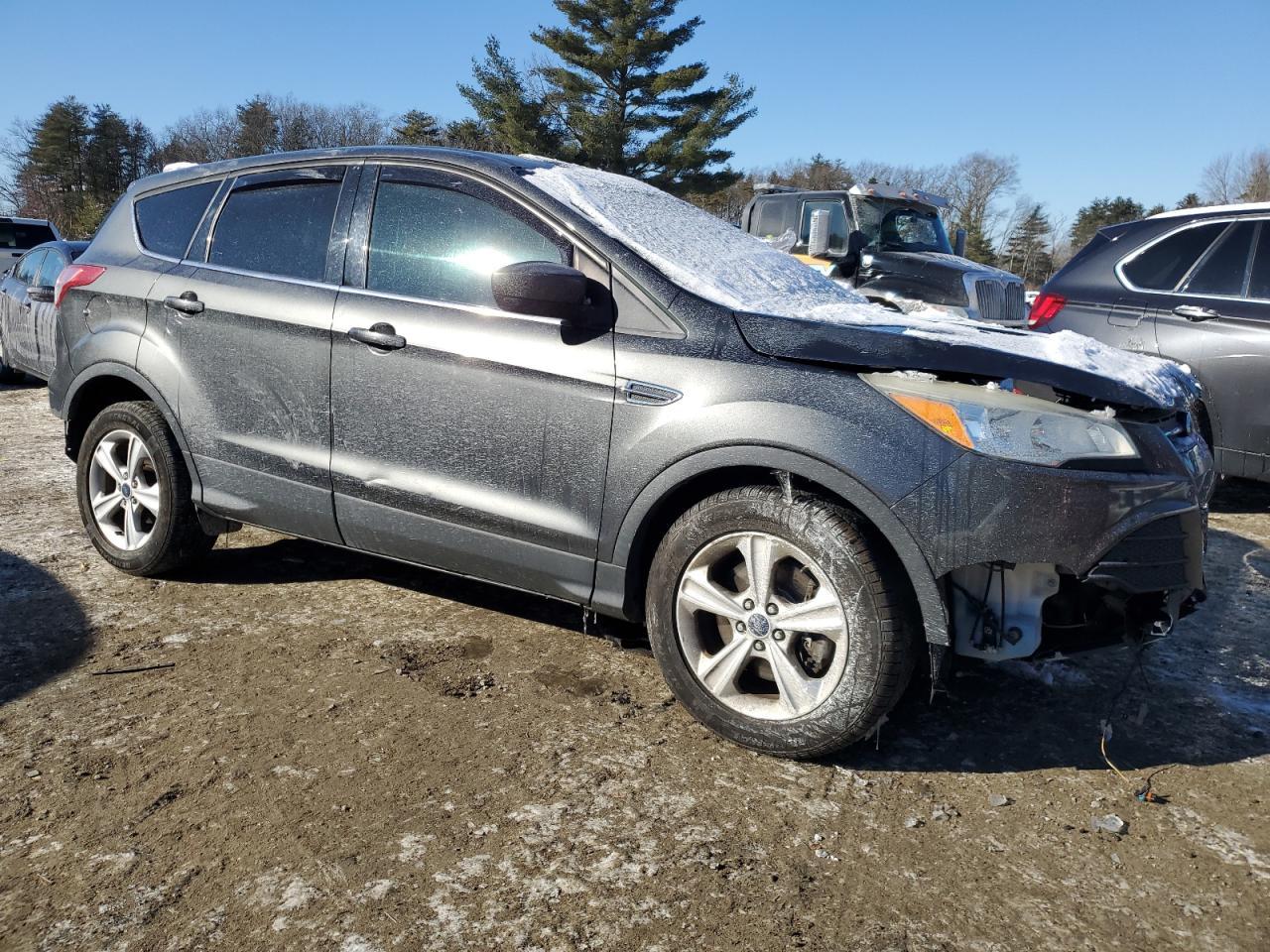2015 FORD ESCAPE SE - Image 4