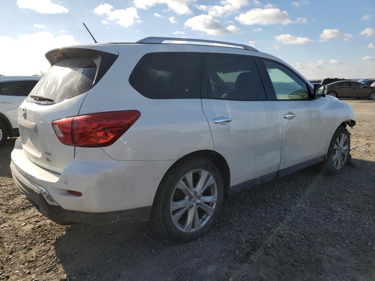 2018 NISSAN PATHFINDER - Image 3