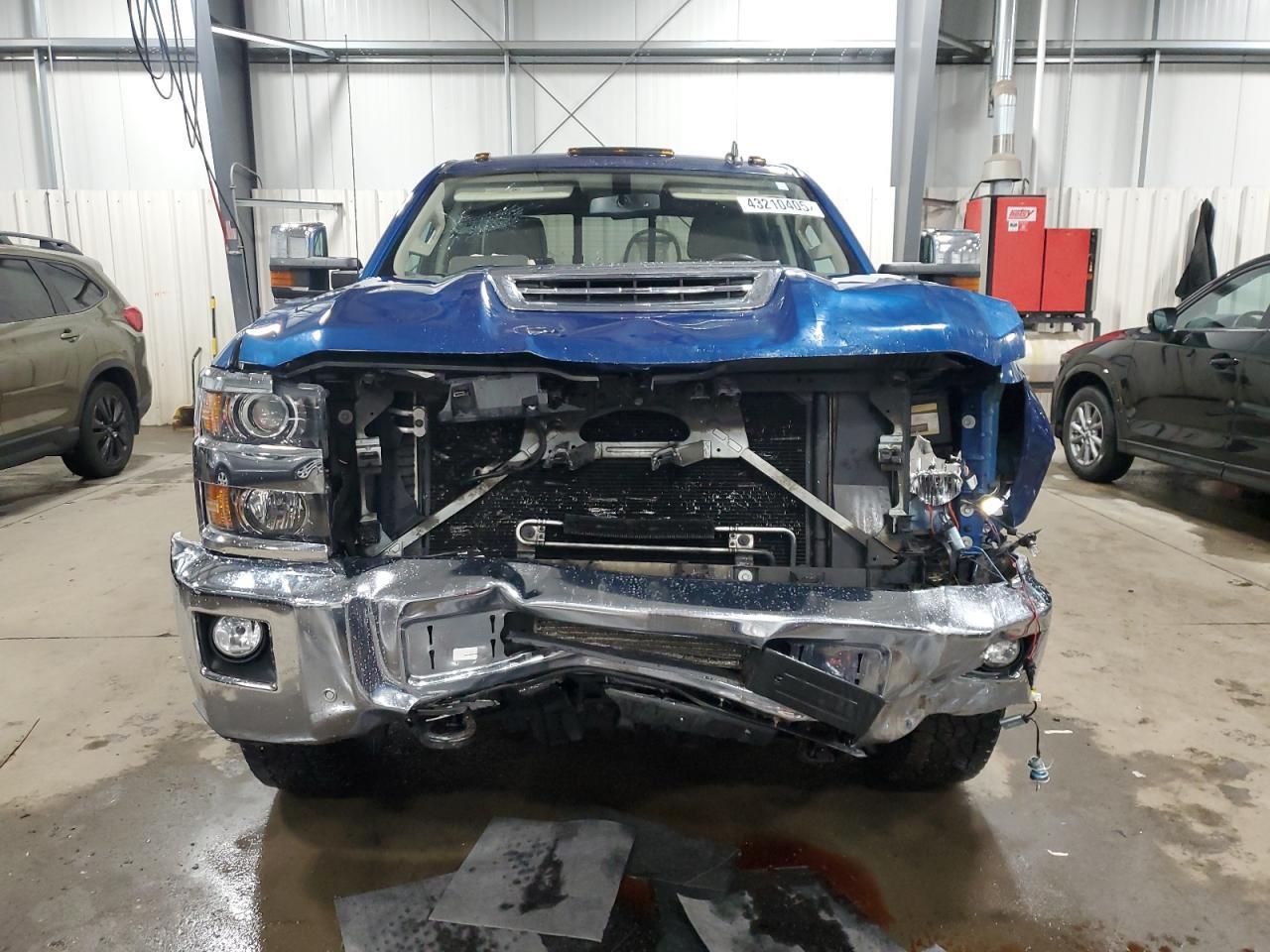 2018 CHEVROLET SILVERADO - Image 5