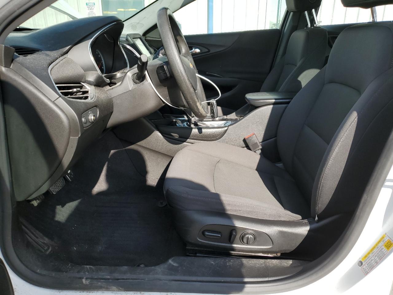 2017 CHEVROLET MALIBU LT - Image 7
