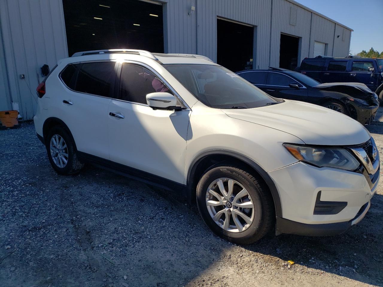 2017 NISSAN ROGUE S - Image 4
