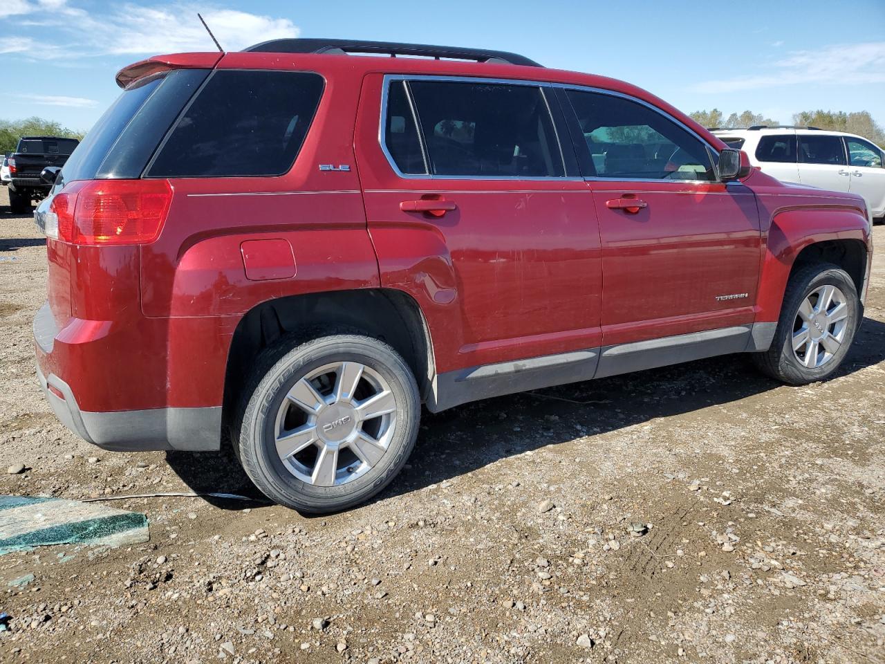 2013 GMC TERRAIN SL - Image 3
