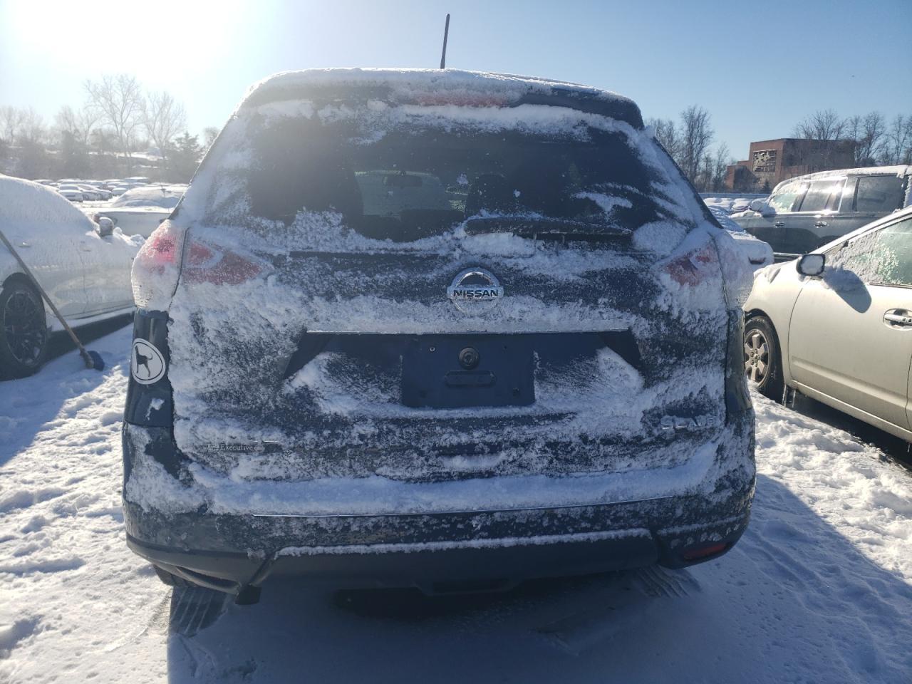 2016 NISSAN ROGUE S - Фото 6