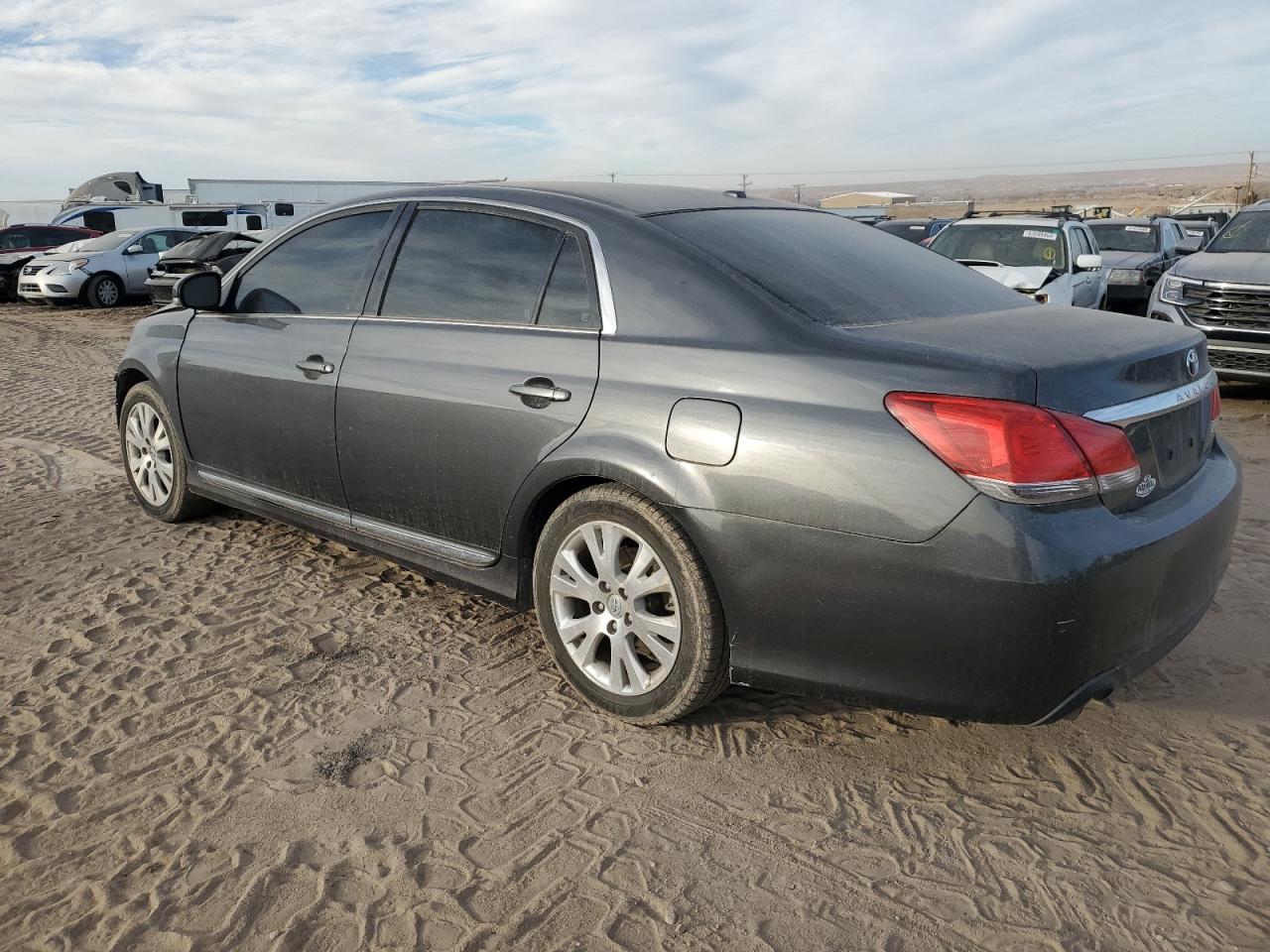 2011 TOYOTA AVALON BAS - Image 2