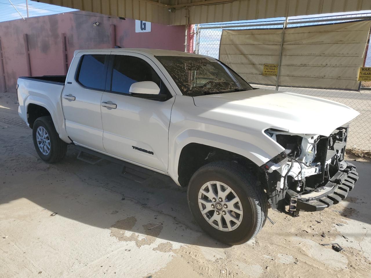 2024 TOYOTA TACOMA DOU - Фото 4