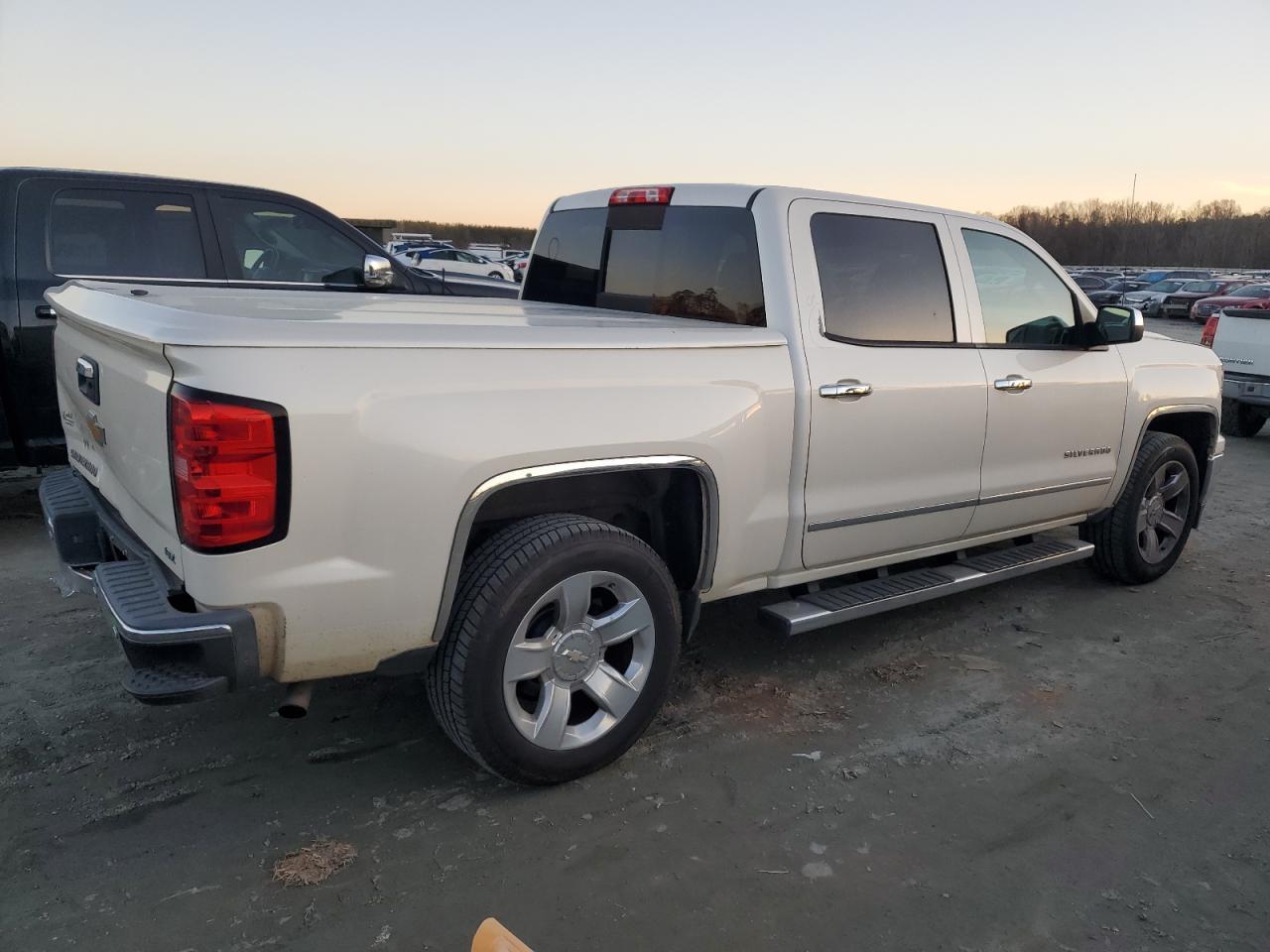 2014 CHEVROLET SILVERADO - Фото 3