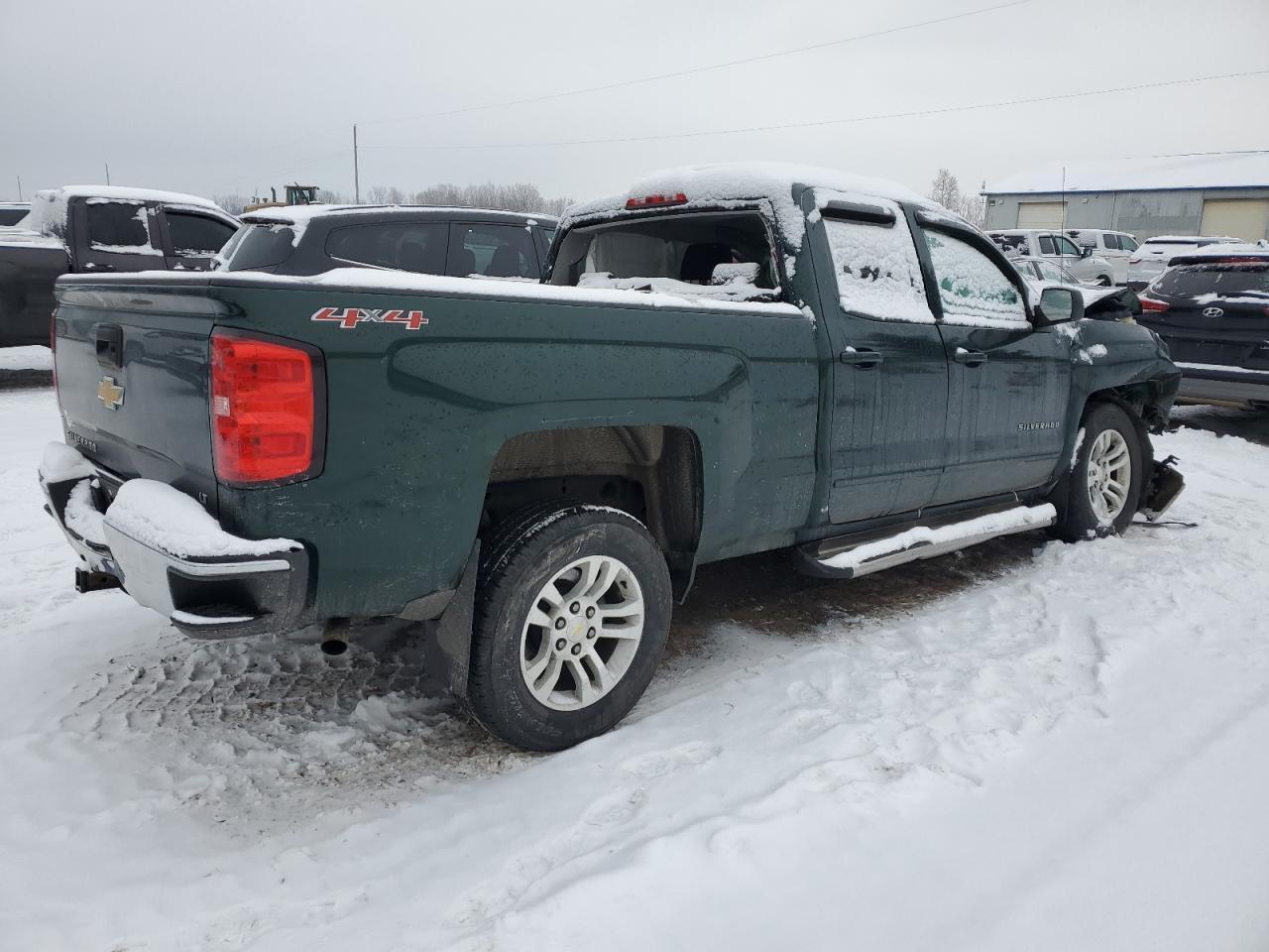 2015 CHEVROLET SILVERADO - Фото 3