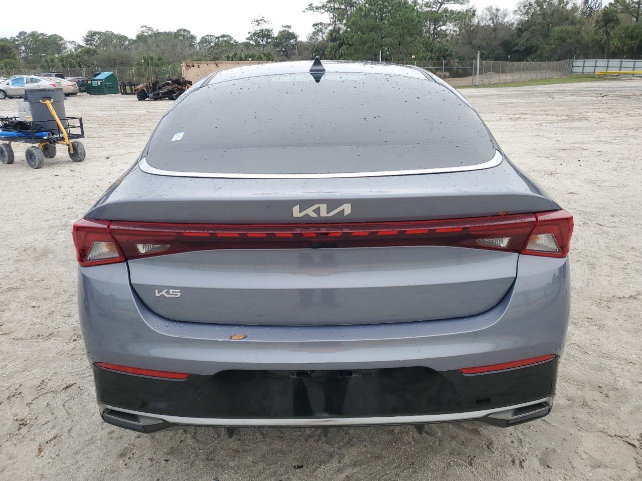 2023 KIA K5 LXS - Image 6
