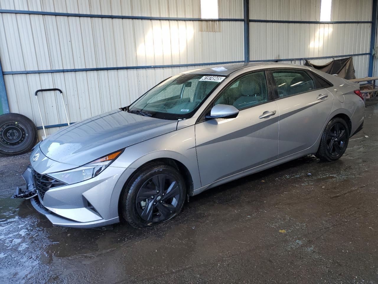 2023 HYUNDAI ELANTRA SE