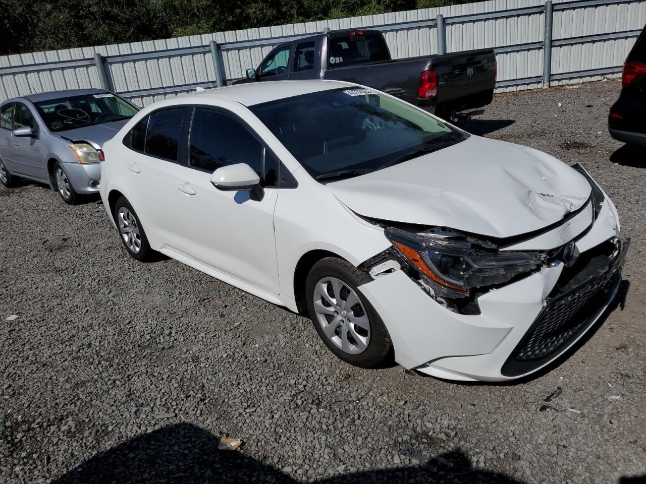 2021 TOYOTA COROLLA LE - Фото 4