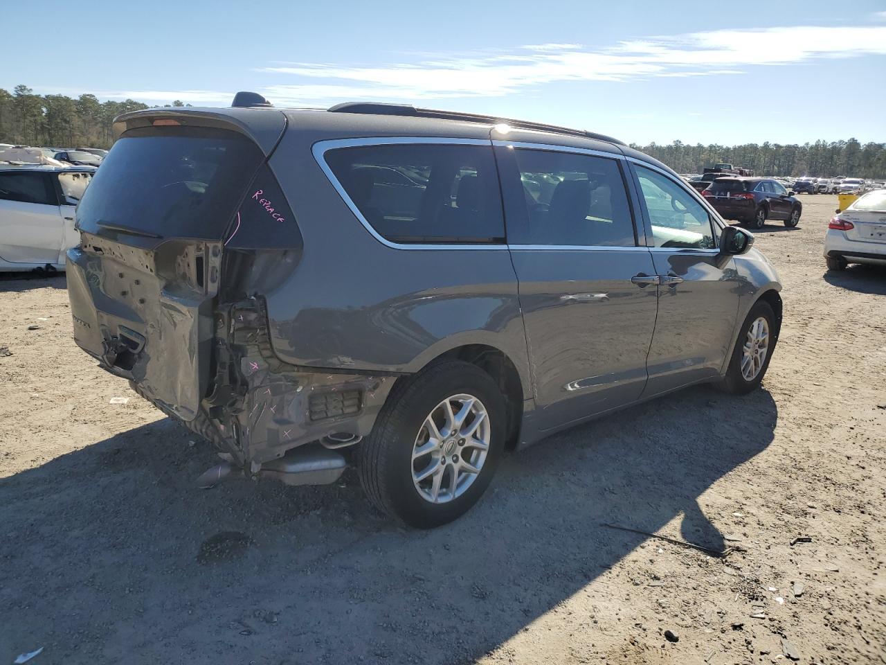 2022 CHRYSLER PACIFICA T - Image 3