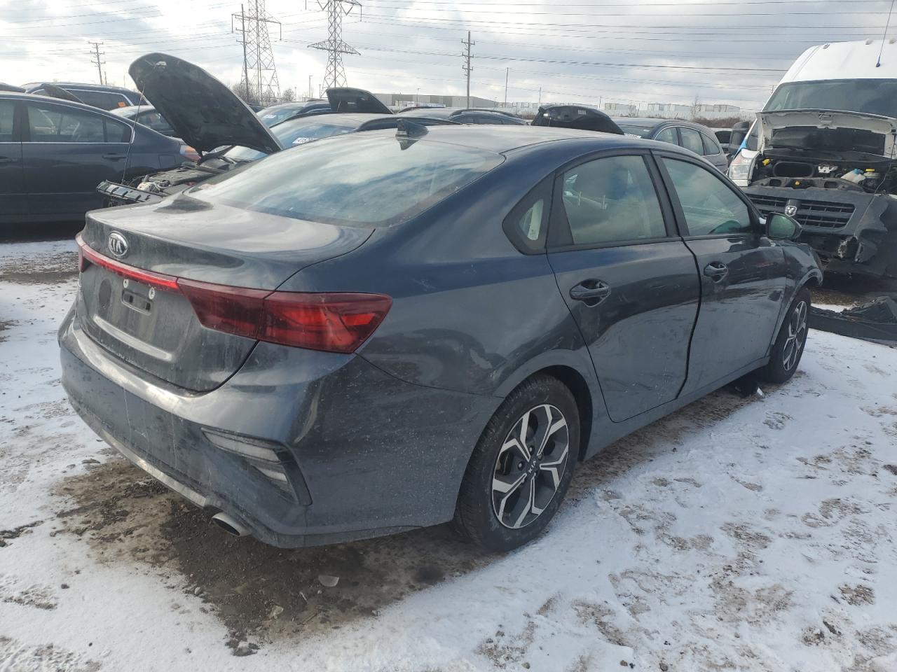 2021 KIA FORTE FE - Фото 3
