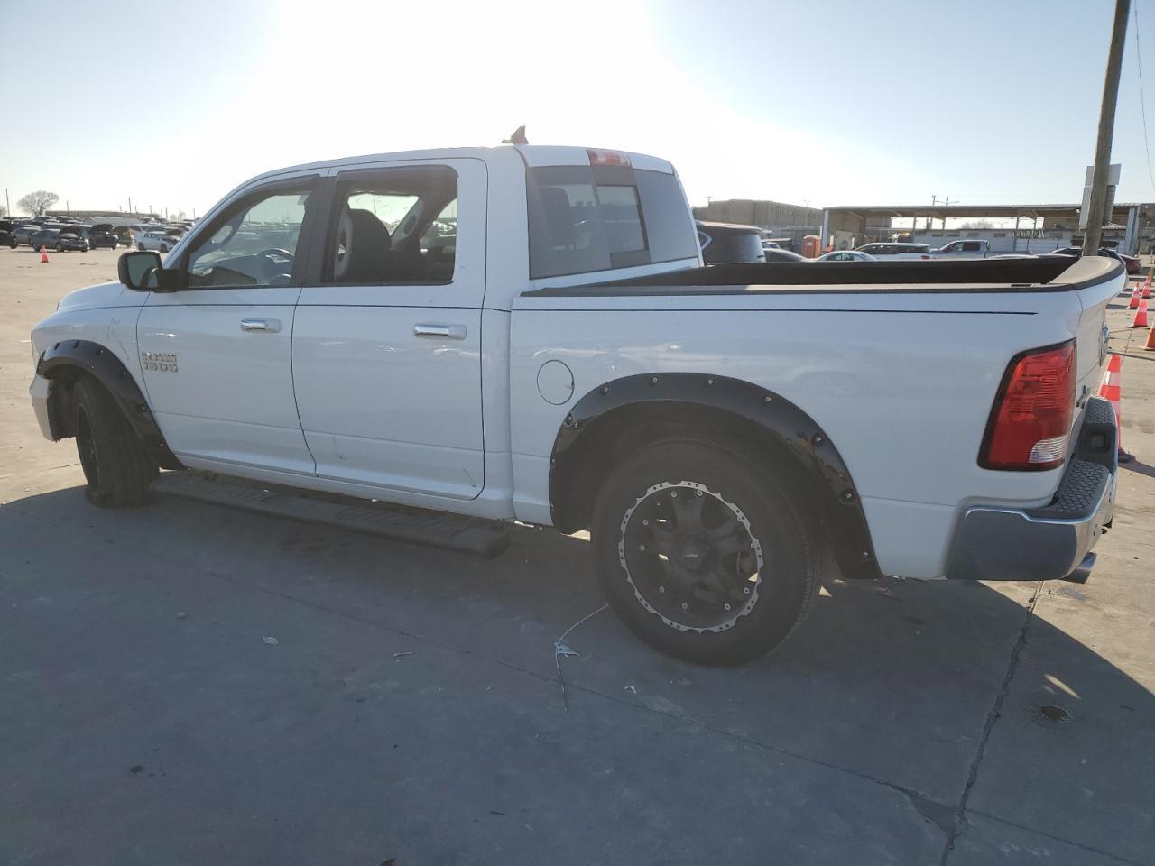 2015 RAM 1500 SLT - Image 2
