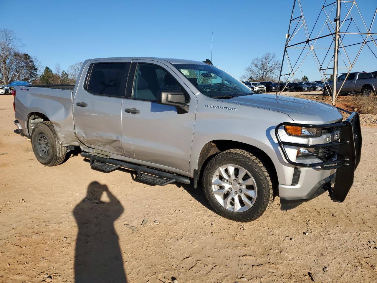 2021 CHEVROLET SILVERADO - Фото 4