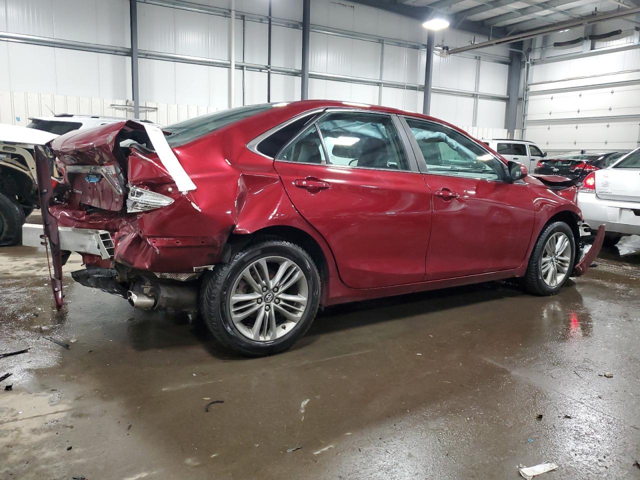 2017 TOYOTA CAMRY LE - Фото 3