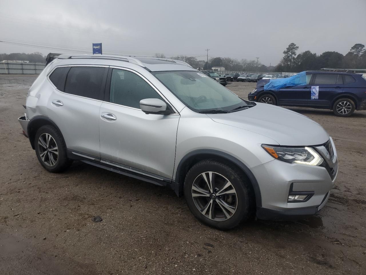 2017 NISSAN ROGUE S - Фото 4